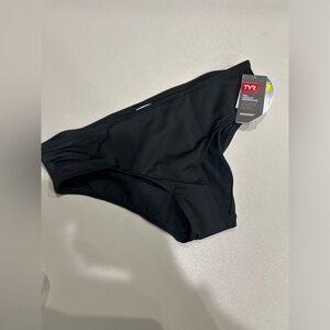 TYR Women’s 16 Solid Mid-Rise Swimsuit Bottoms Size 16 Black NWT Chlorine Proof